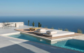 Отель Santorini Heights  Пиргос